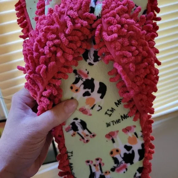 NWOT Lazy One Cow Flip-Flop Spa Slippers - Picture 3 of 3